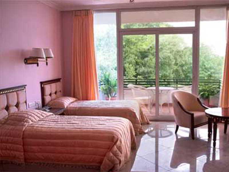 Pragati Resorts Hyderabad Eksteriør billede